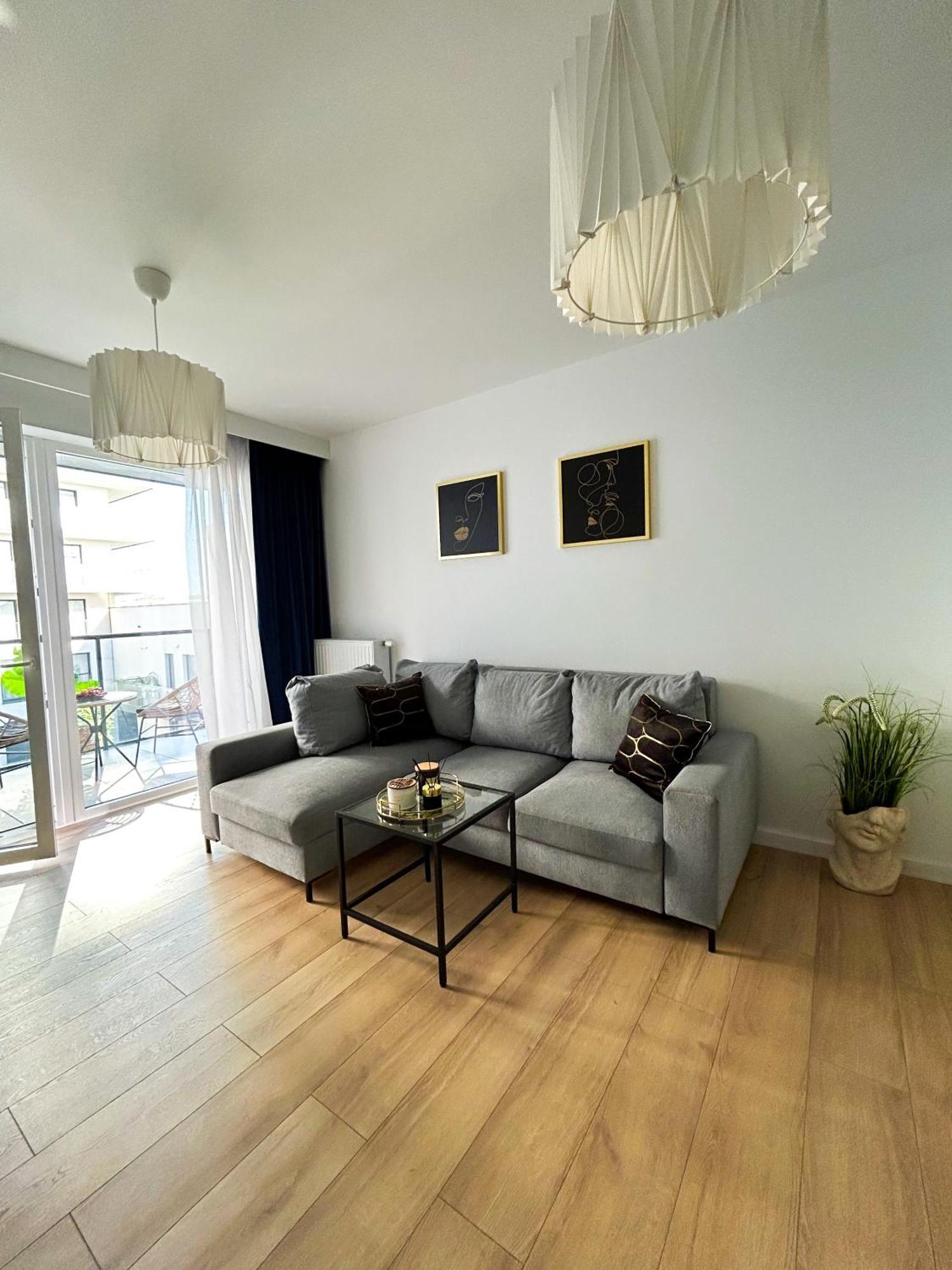 Lumina Stylish 3-Room Apart With Balcony Łódź Dış mekan fotoğraf