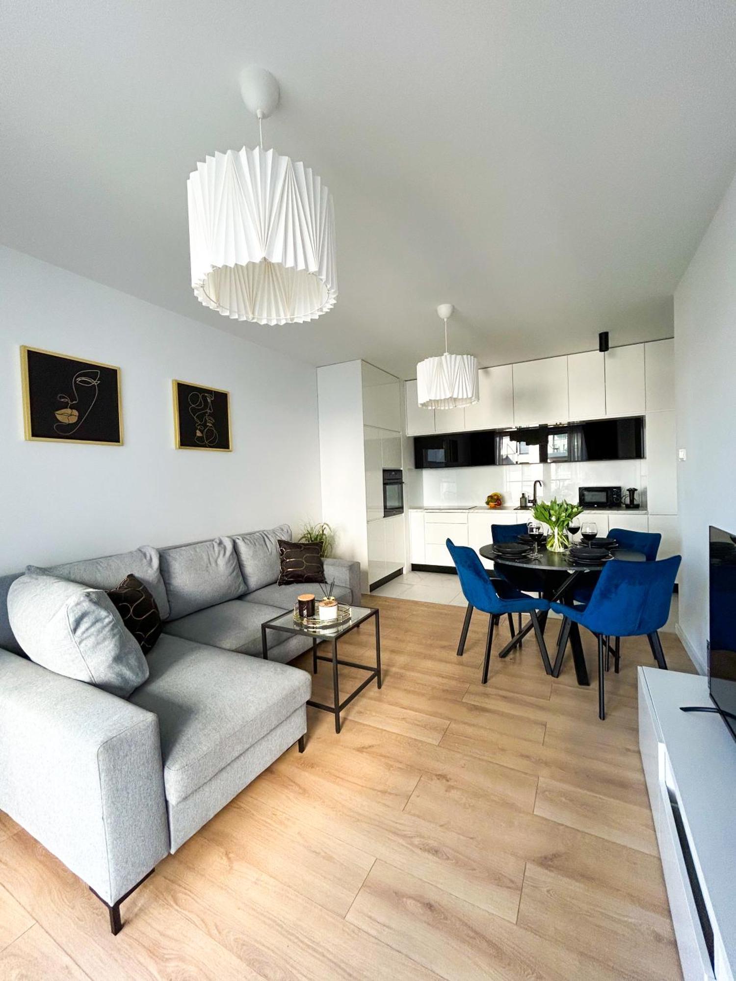 Lumina Stylish 3-Room Apart With Balcony Łódź Dış mekan fotoğraf