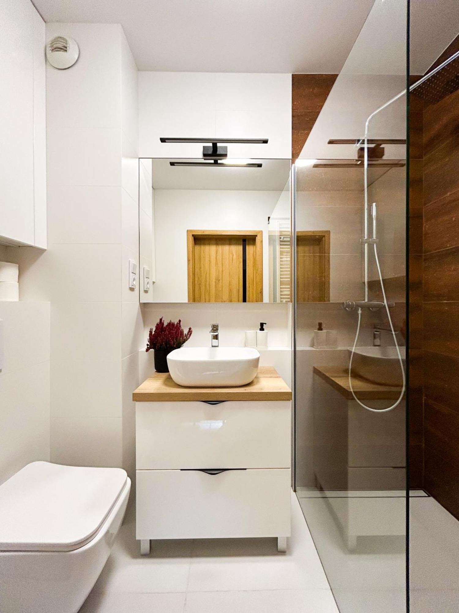 Lumina Stylish 3-Room Apart With Balcony Łódź Dış mekan fotoğraf