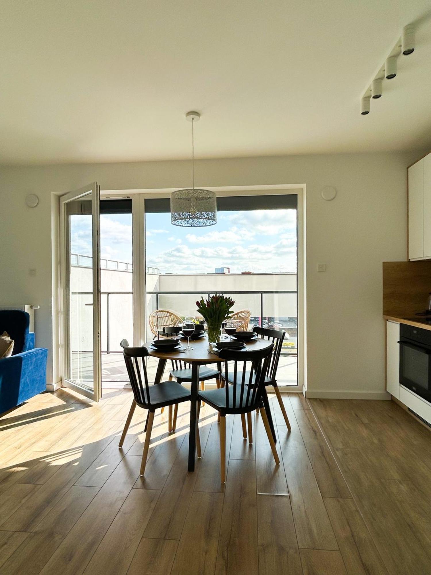 Lumina Stylish 3-Room Apart With Balcony Łódź Dış mekan fotoğraf