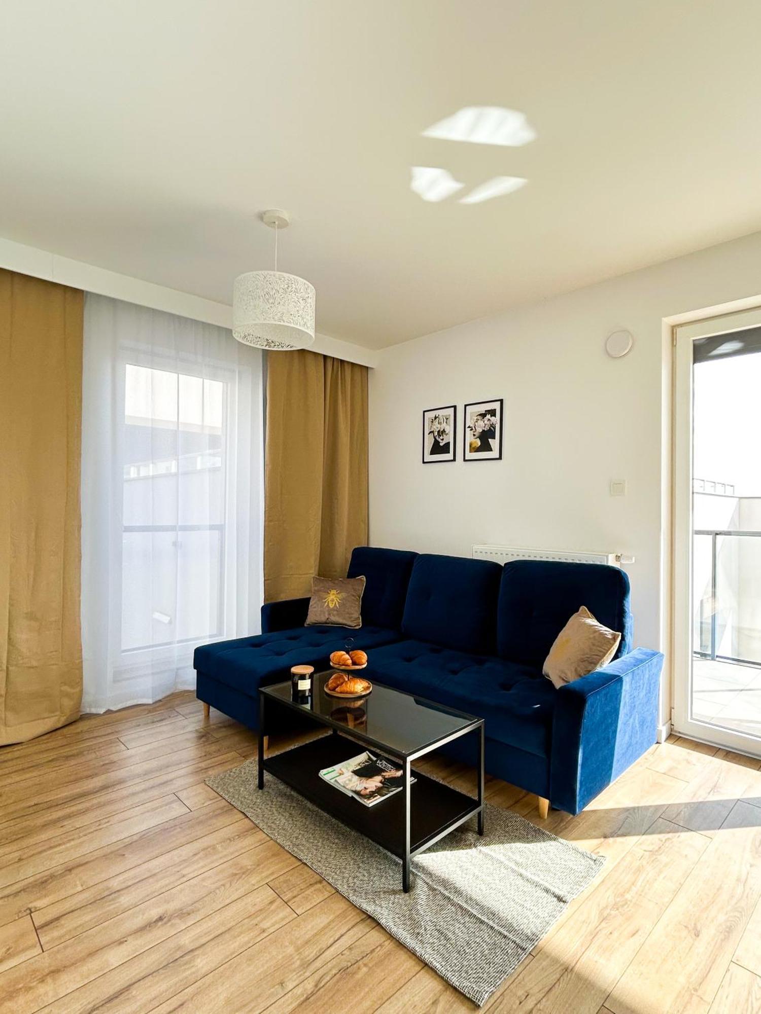 Lumina Stylish 3-Room Apart With Balcony Łódź Dış mekan fotoğraf